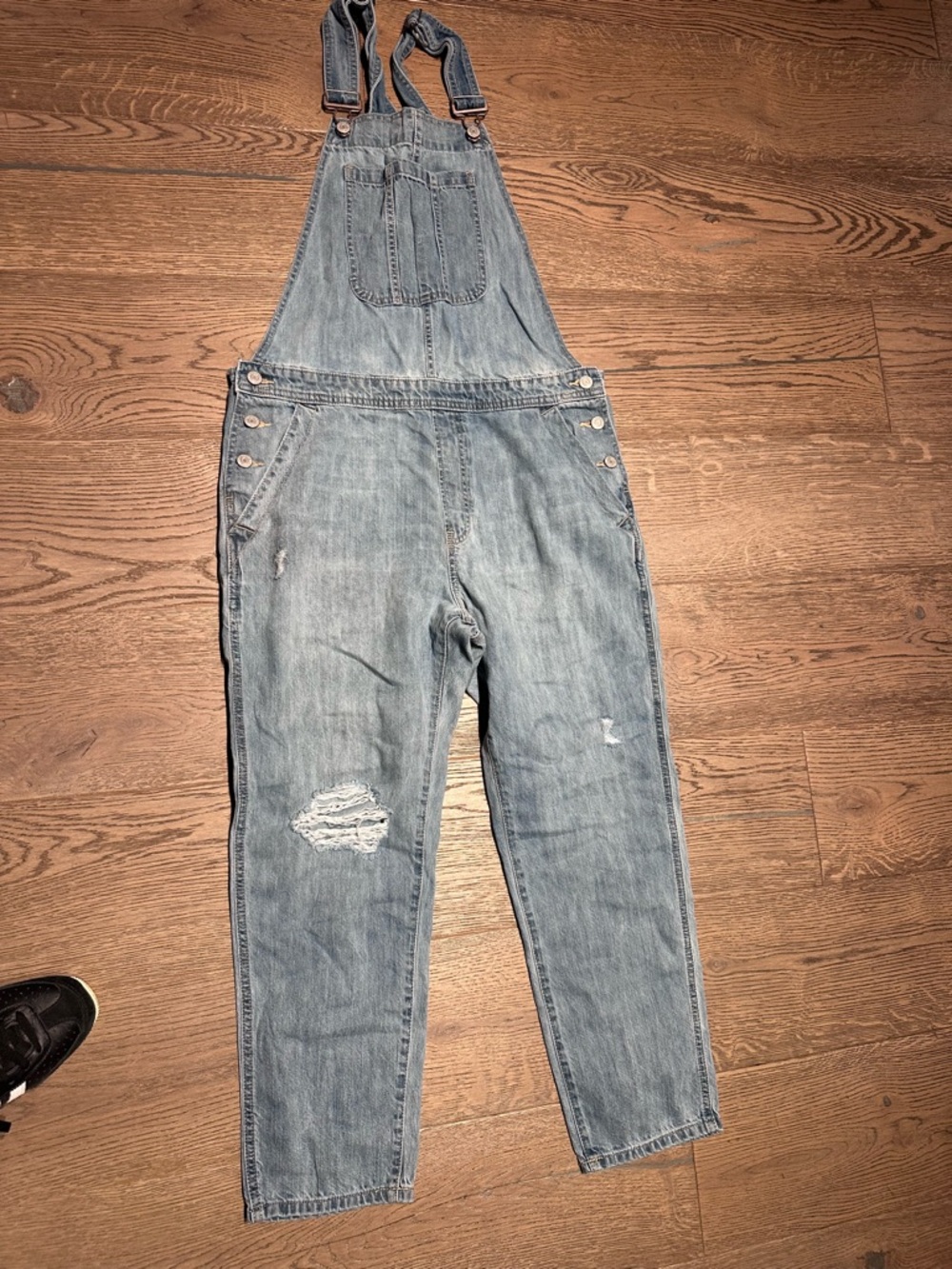GAP Light Blue Denim Women's Distressed Overalls